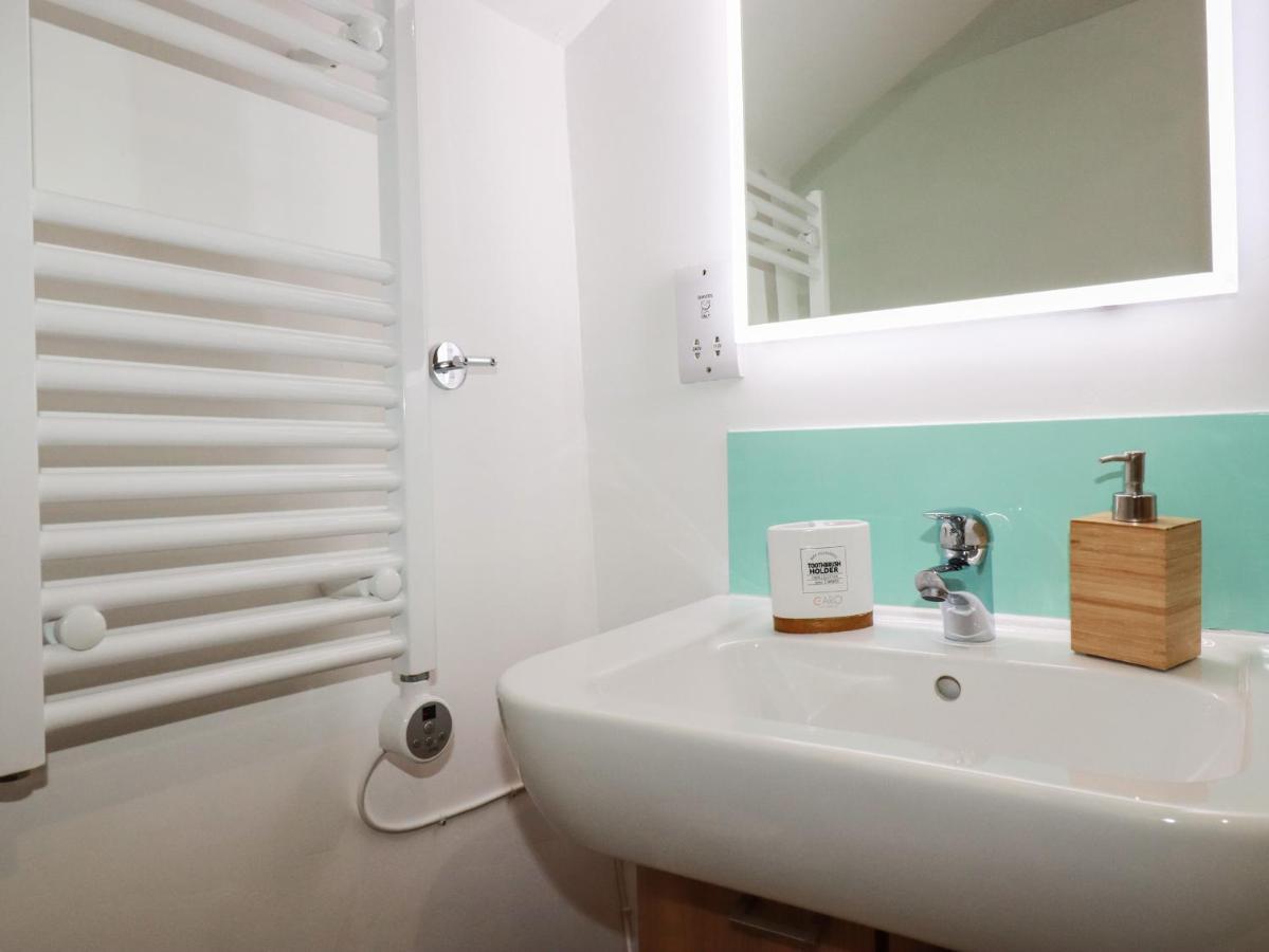 Harbour Light Apartment Боскасъл Екстериор снимка