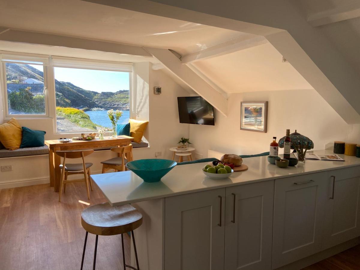 Harbour Light Apartment Боскасъл Екстериор снимка